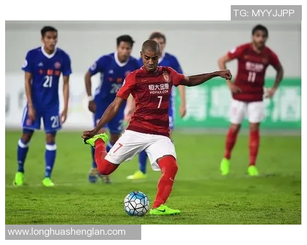 恒大与水原激战全场精彩集锦回顾尽享足球盛宴